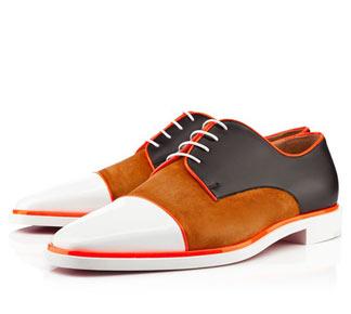 Christian Louboutin يطلق تشكيلة مميزة من الأحذية والحقائب لربيع وصيف 2013